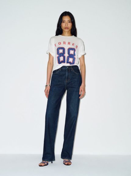 Titan Val 90s Mid Rise Straight Jeans