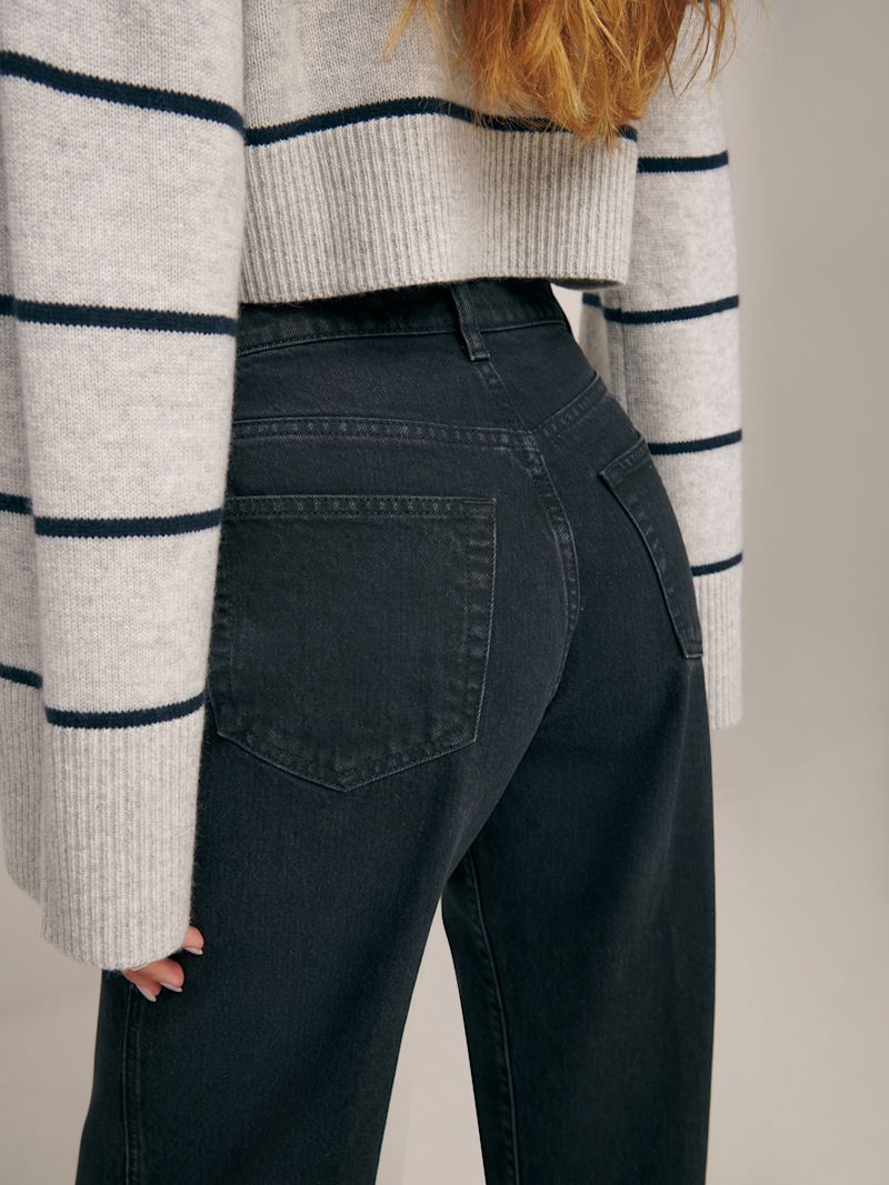 Vana Val 90s Mid Rise Straight Jeans - Image 4