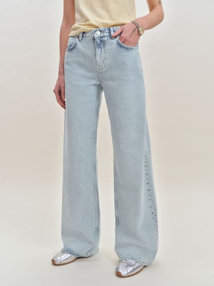 Cloquet Cary Low Rise Slouchy Wide Leg Jeans